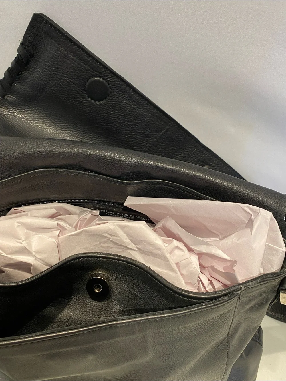 Carla Mancini Black Leather Shoulder Bag with Whipstitch Detail - Picture 9 of 9
